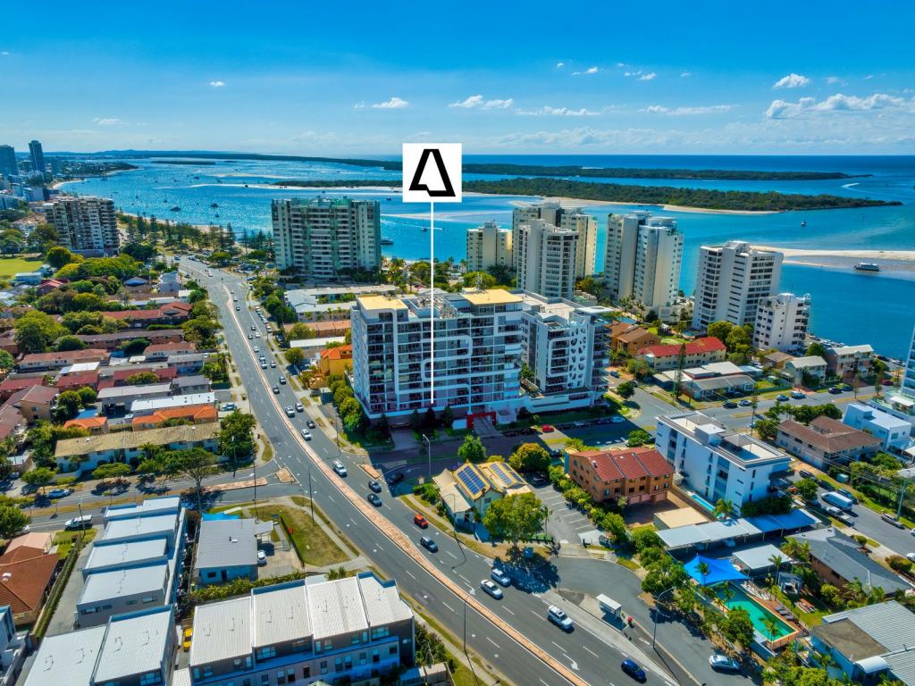 214/19 Imperial Pde, Labrador, QLD 4215