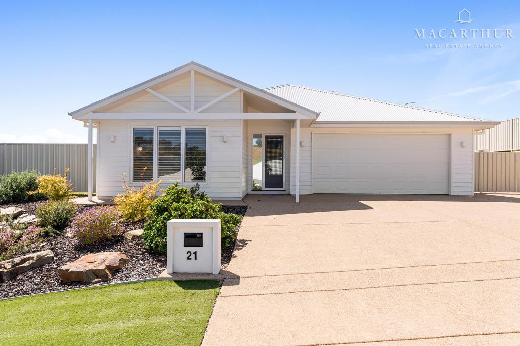 21 Bennelong Cres, Lloyd, NSW 2650