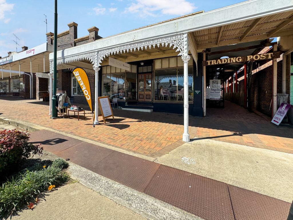 80 Bridge St, Uralla, NSW 2358