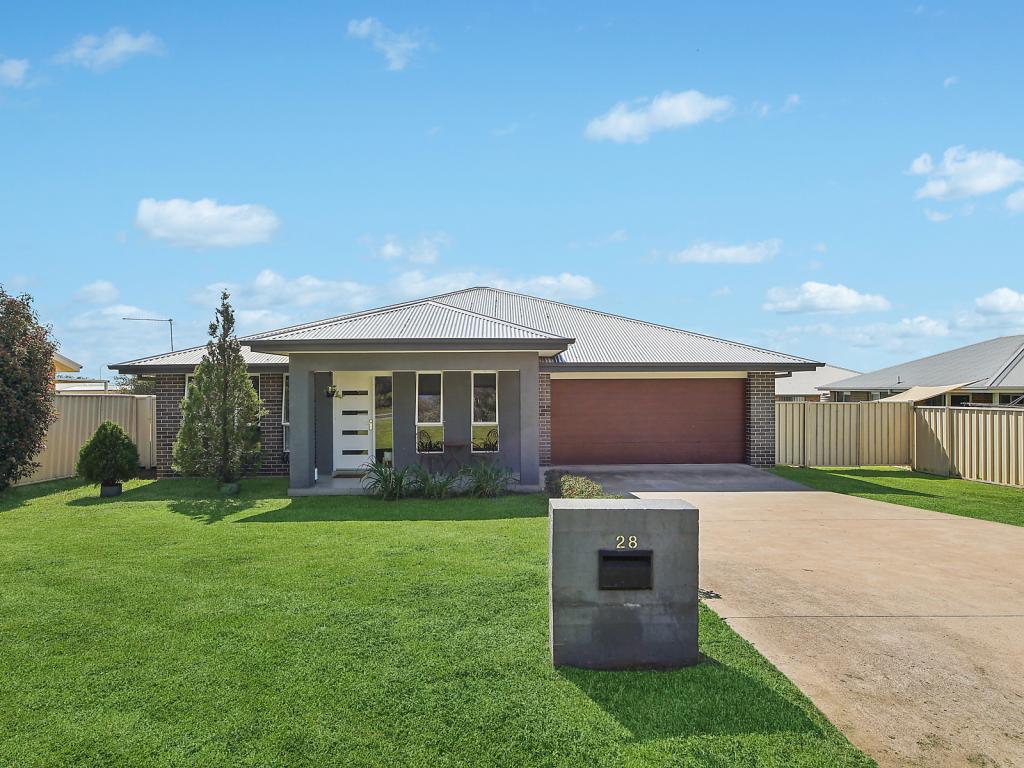 28 Bellevue Rd, Mudgee, NSW 2850