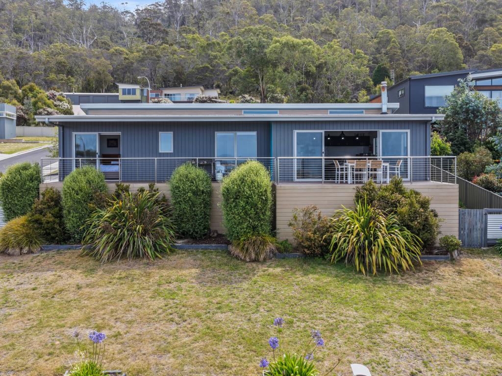 9 Sea Eagle Dr, Bicheno, TAS 7215