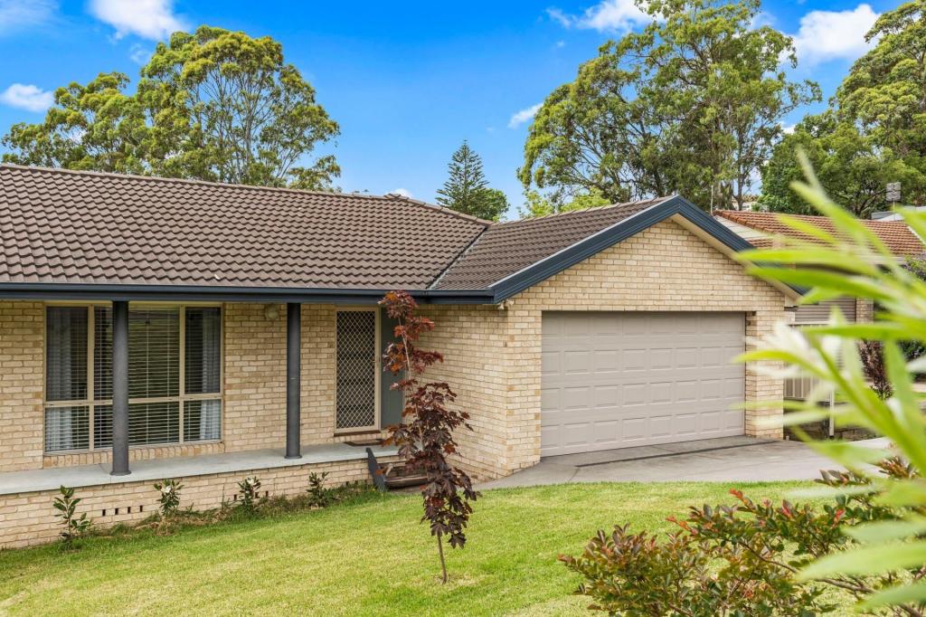3 Treetops Cres, Mollymook Beach, NSW 2539