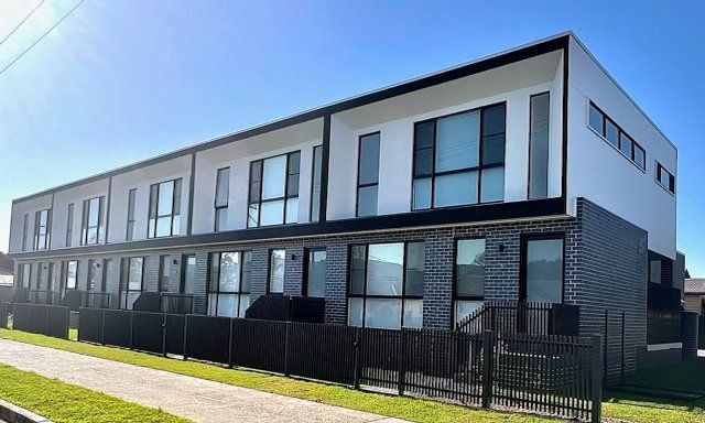 1/12 Grace St, Unanderra, NSW 2526