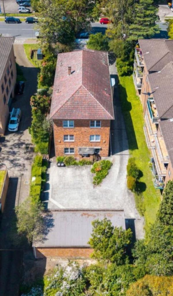 213 Peats Ferry Rd, Hornsby, NSW 2077