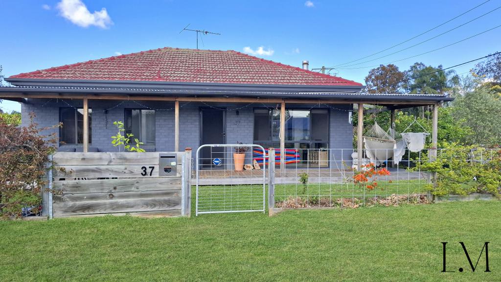 37 Thornton Ave, Mayfield West, NSW 2304