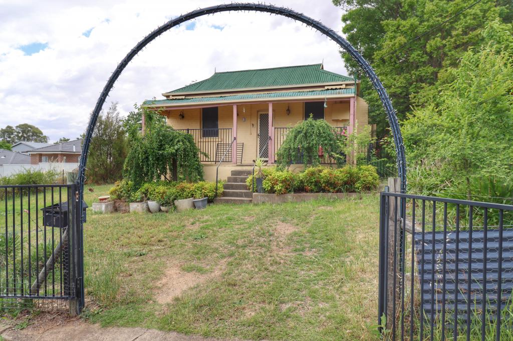 1 Flint Lane, Cowra, NSW 2794