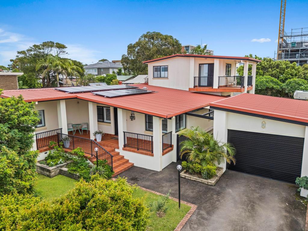 10 Adelaide Pl, Shellharbour, NSW 2529