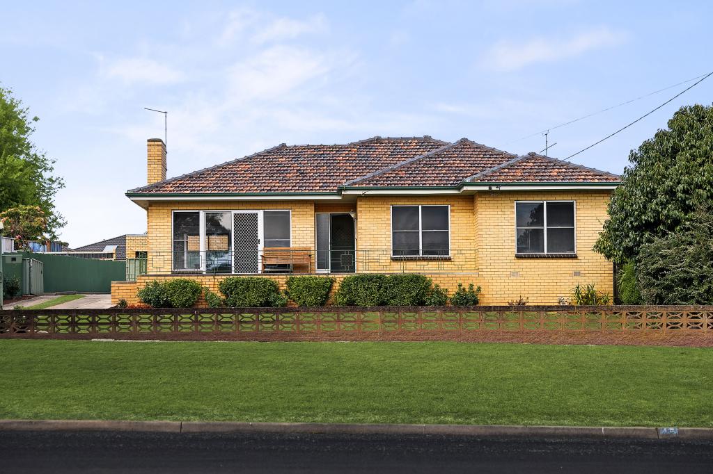 45 Silvester St, Cobden, VIC 3266
