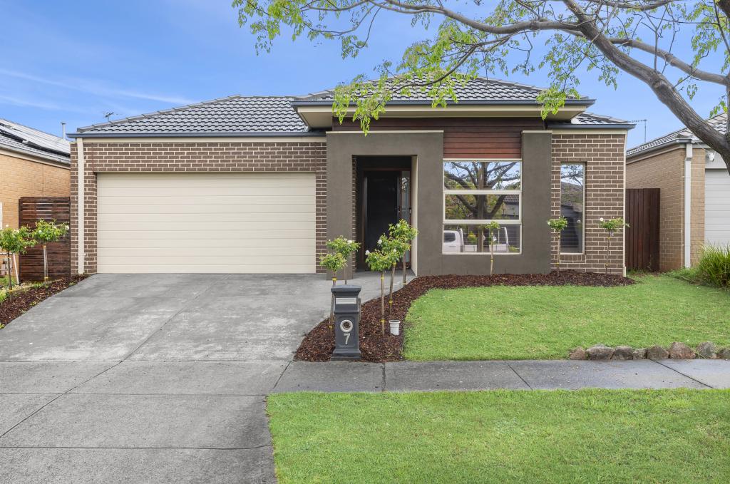 7 Balerno Way, Mernda, VIC 3754