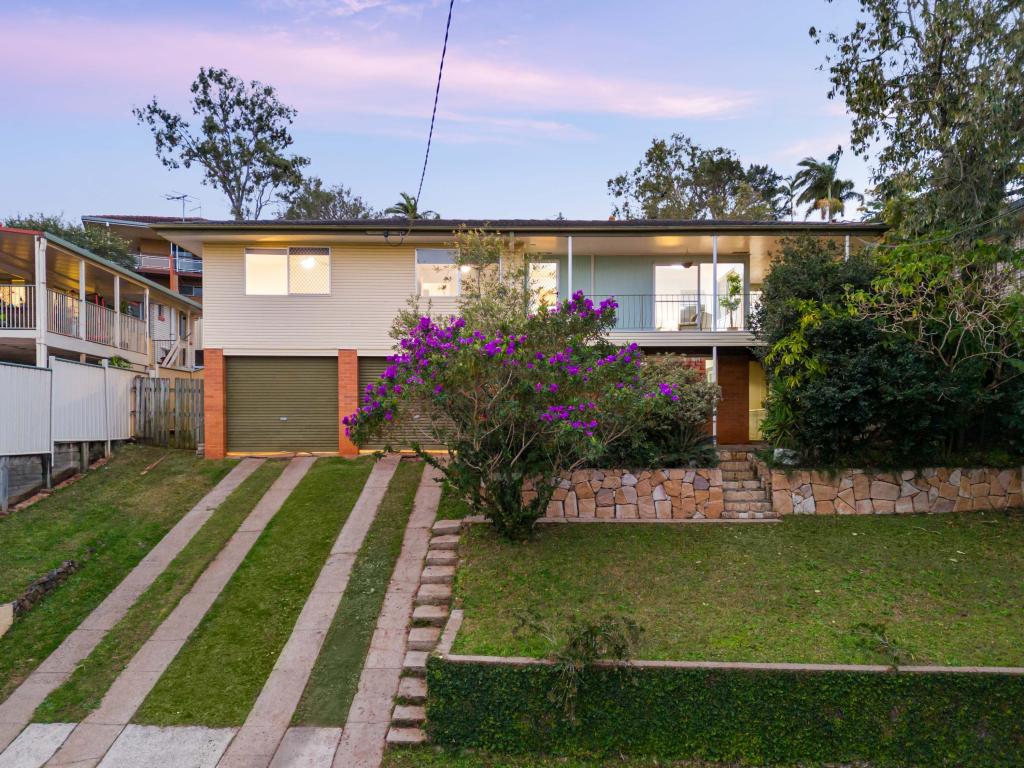 4 Azanian St, Upper Mount Gravatt, QLD 4122