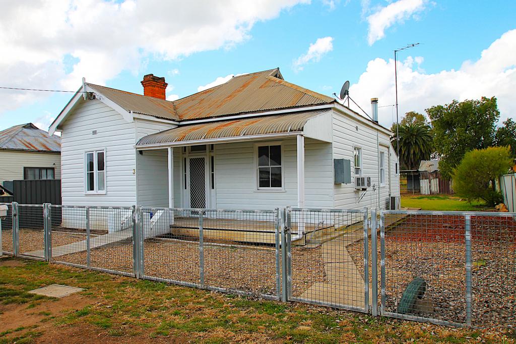 3 Pollock St, Quirindi, NSW 2343