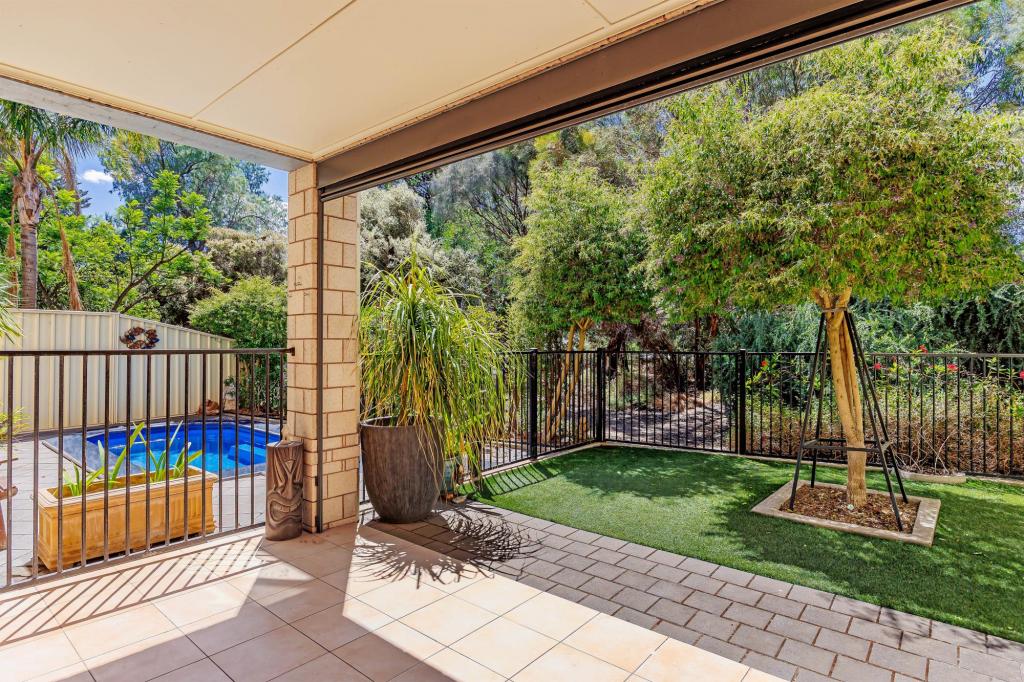 3/3 Carnoustie Ct, West Lakes, SA 5021