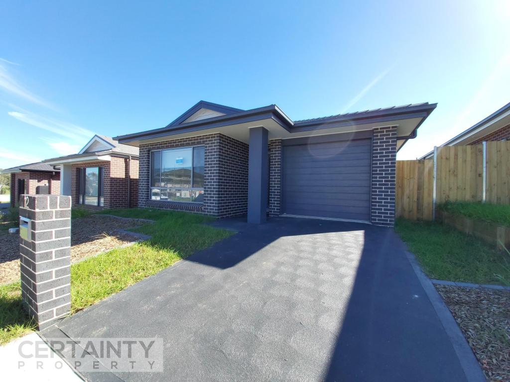 12 Pegasus St, Box Hill, NSW 2765