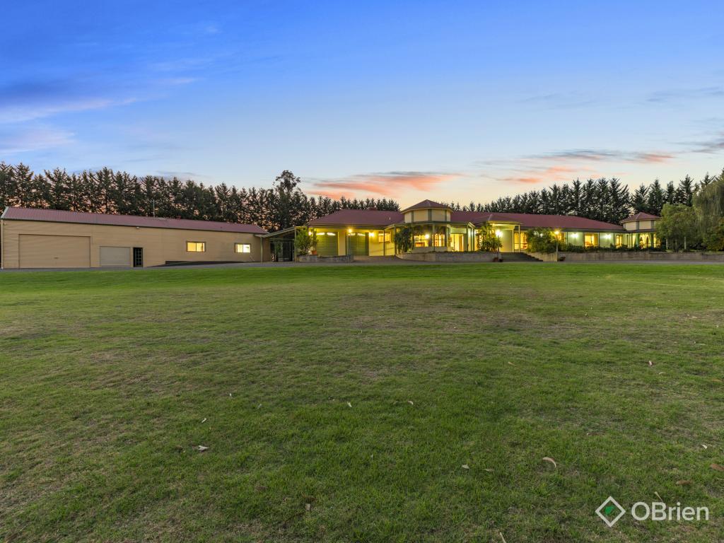 40 Bellbird Ct, Langwarrin, VIC 3910