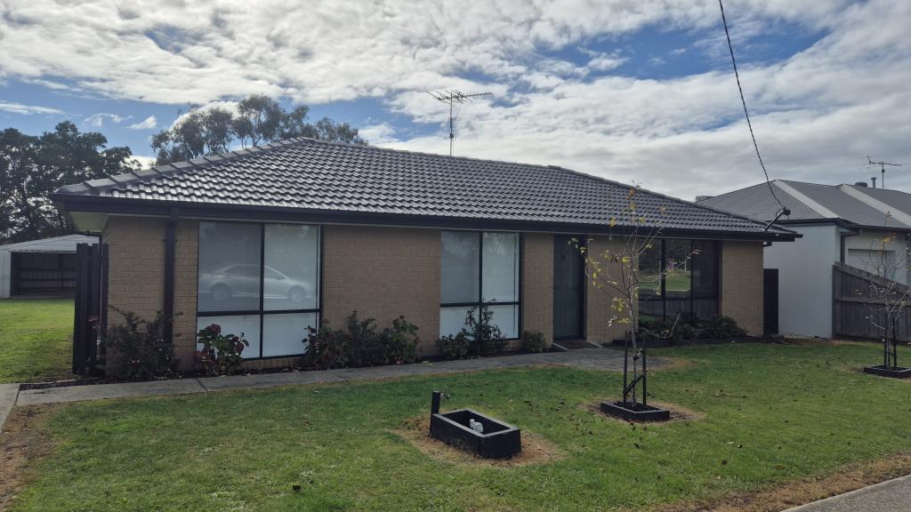 74 Atkinson St, Ballan, VIC 3342