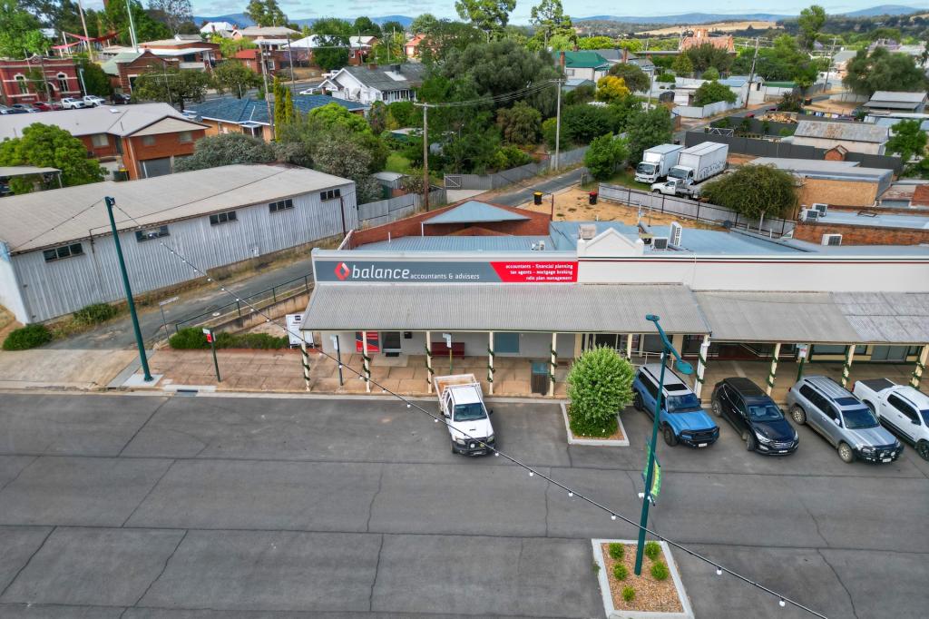 139 Burrangong St, Grenfell, NSW 2810