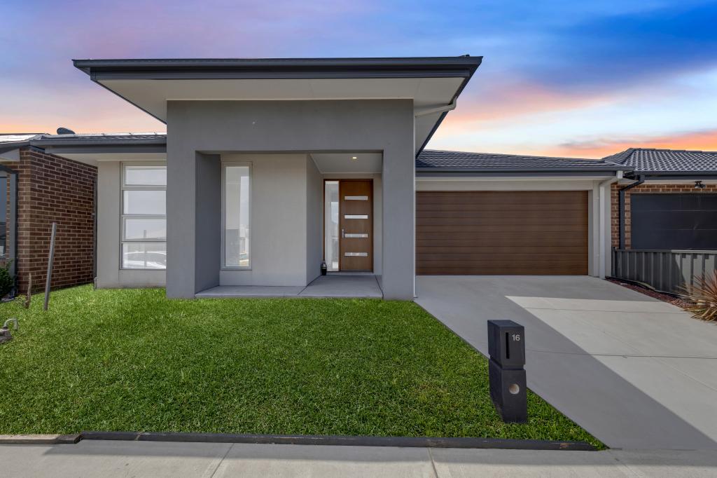 16 EREMAEA RD, CRAIGIEBURN, VIC 3064