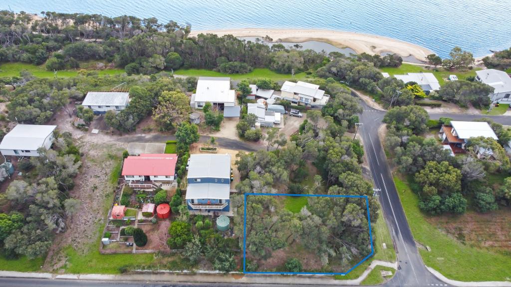 1 Seagull Dr, Loch Sport, VIC 3851