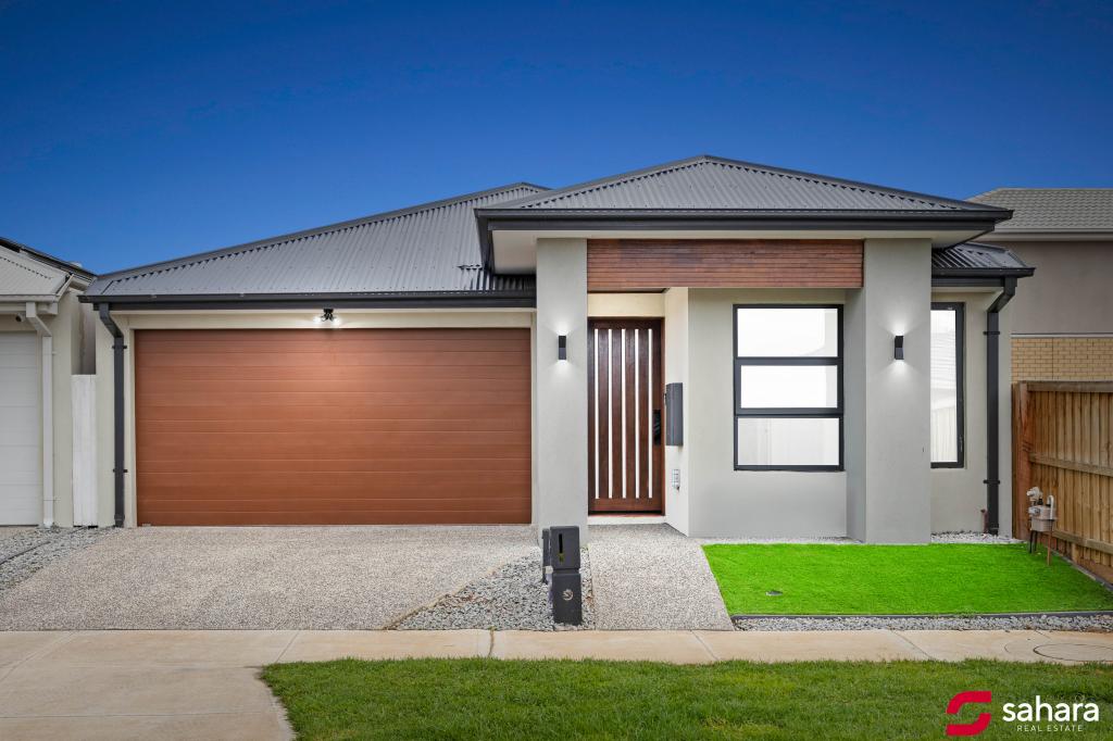 39 HICKLING RD, TARNEIT, VIC 3029