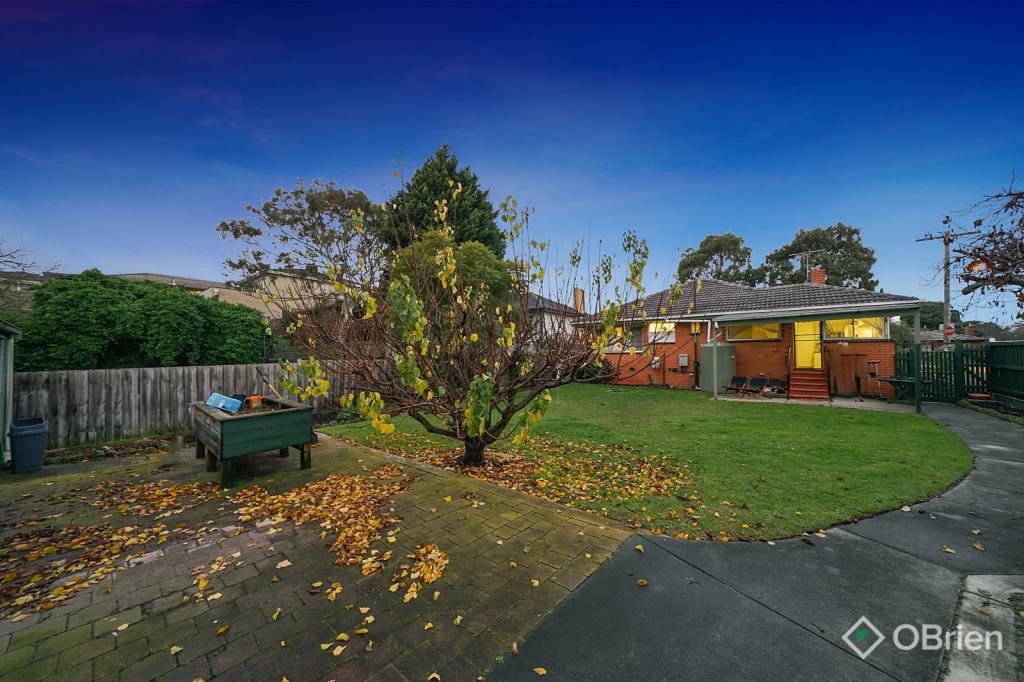 79 Mcmahons Rd, Frankston, VIC 3199