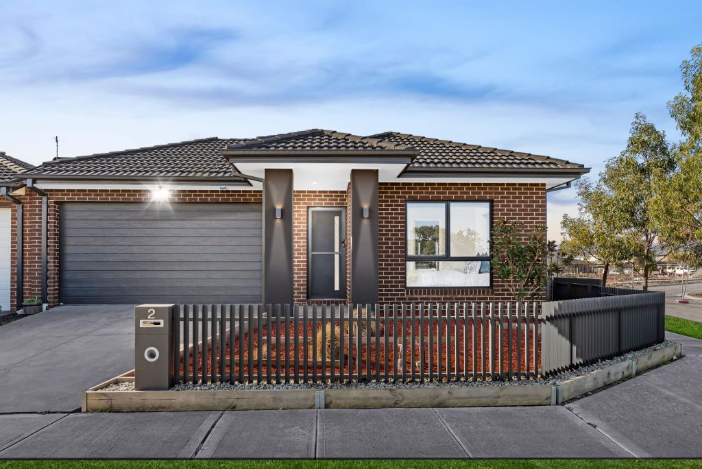 2 WESTFERRY AVE, WOLLERT, VIC 3750