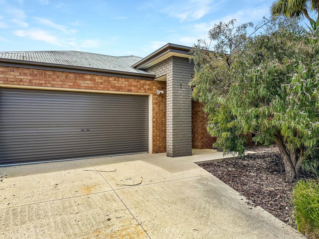 5 Moore Ct, Highton, VIC 3216