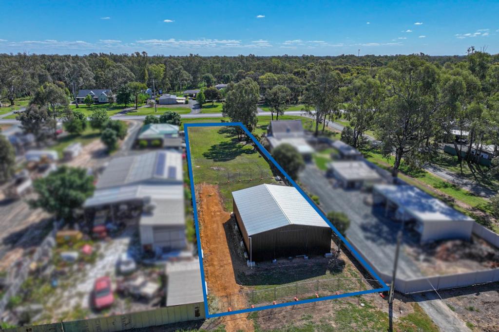 118 BAYNES ST, ROCHESTER, VIC 3561