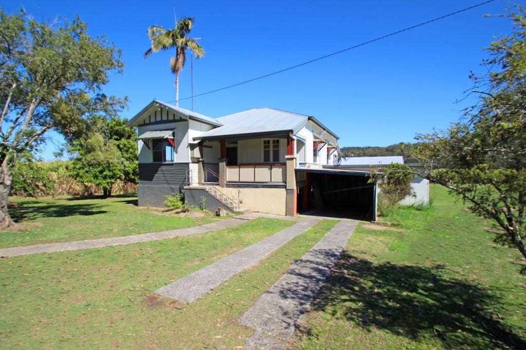 606 South Arm Rd, Woodford Island, NSW 2463