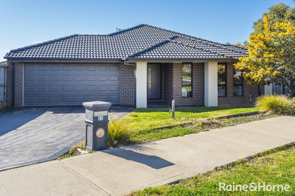 64 Rosenthal Bvd, Sunbury, VIC 3429