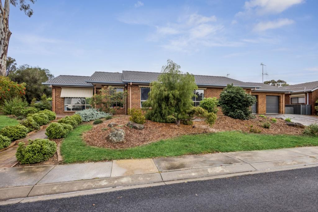 14 Cousins St, Strathdale, VIC 3550