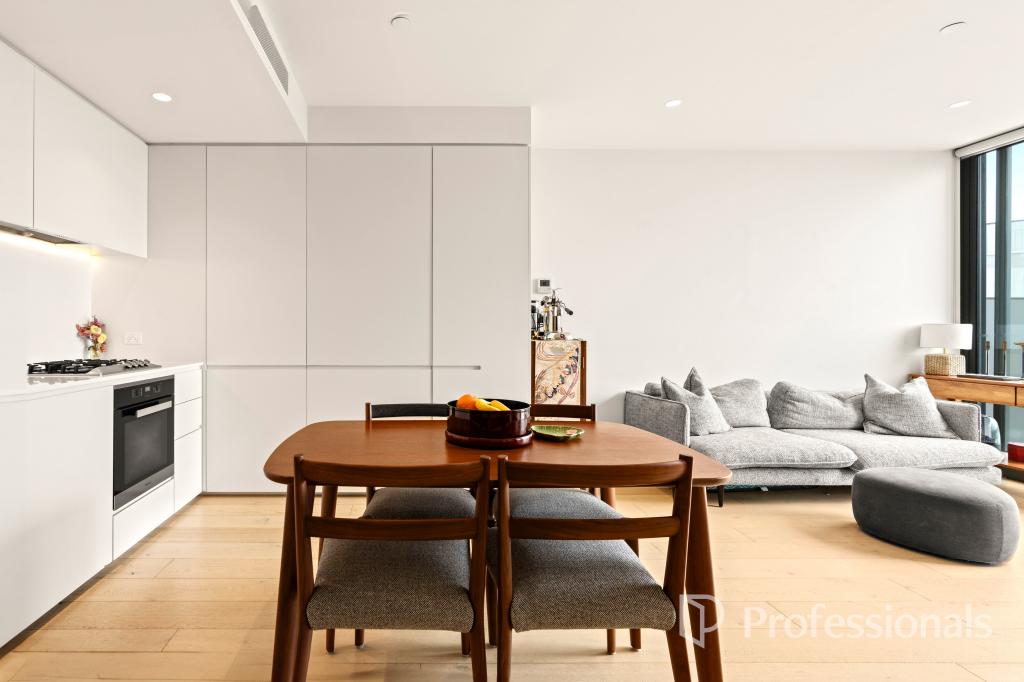 502/7 Evergreen Mews, Armadale, VIC 3143