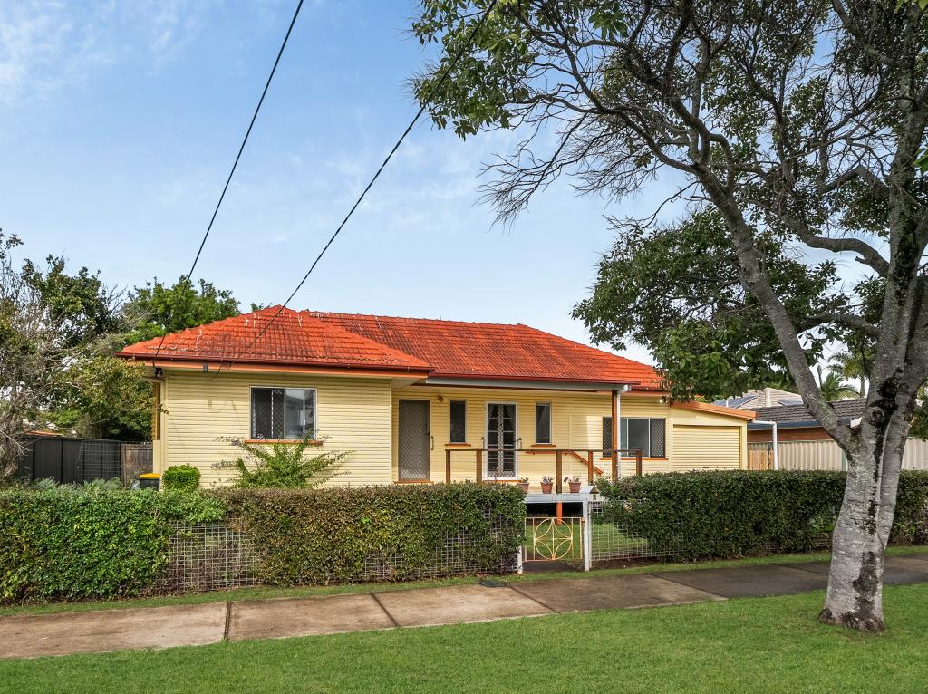 3 Dunns Tce, Scarborough, QLD 4020