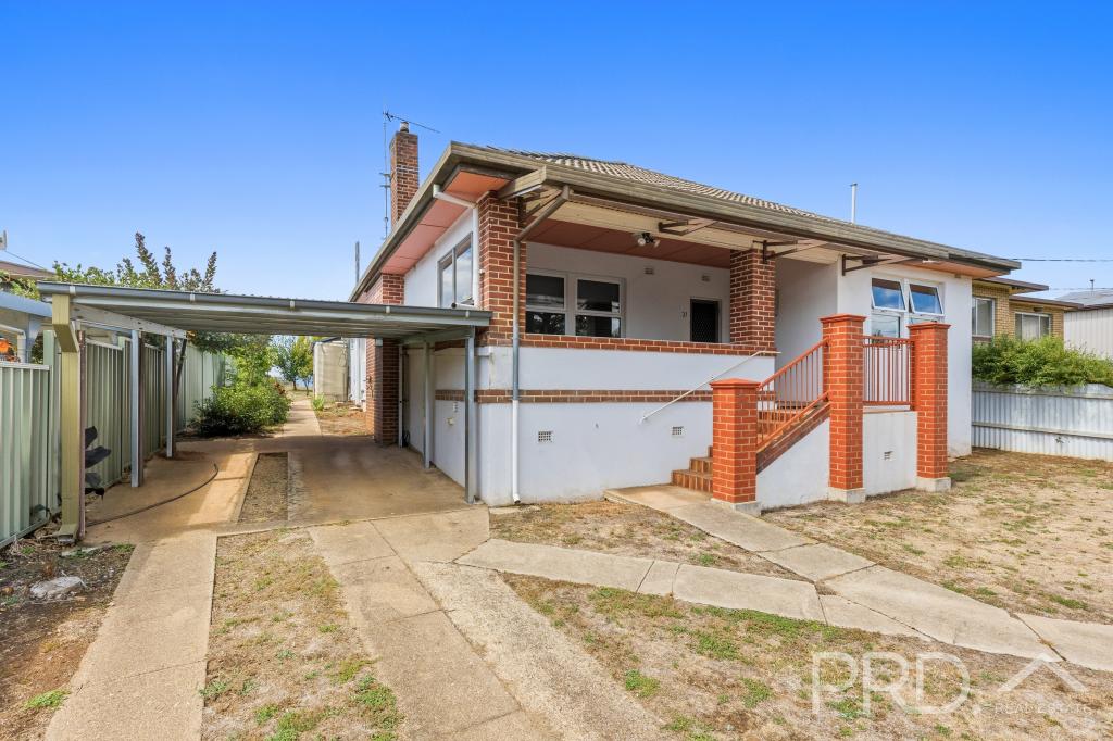 21 Kurrajong Ave, Batlow, NSW 2730