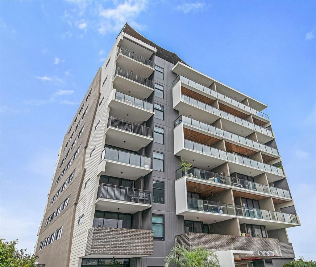 607/8 Zillah St, Stones Corner, QLD 4120