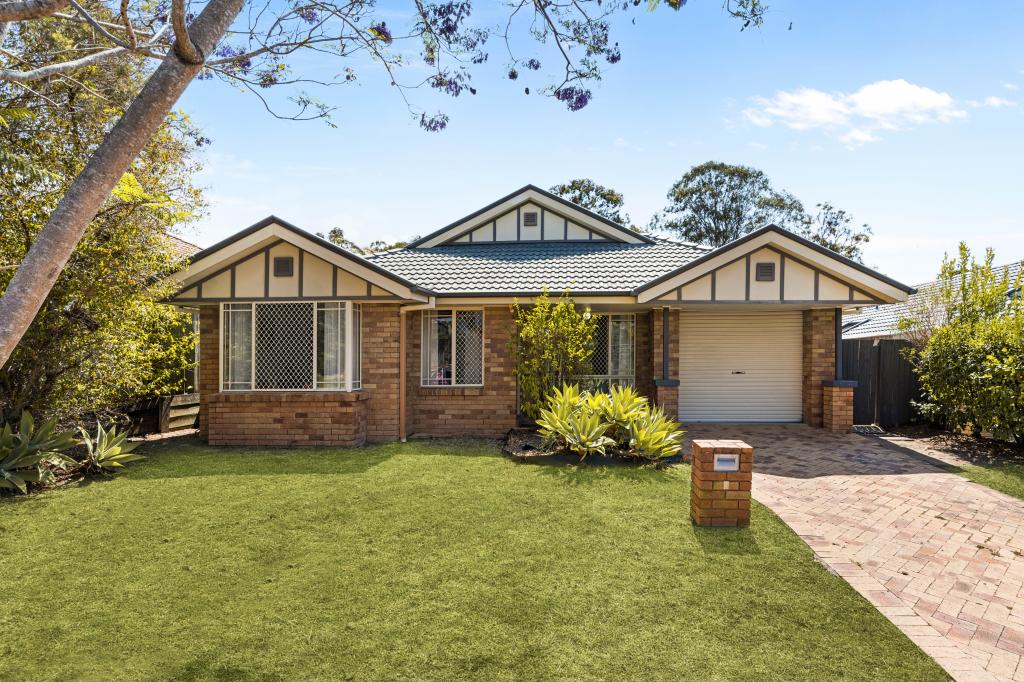 8 Wimbledon Cct, Carseldine, QLD 4034