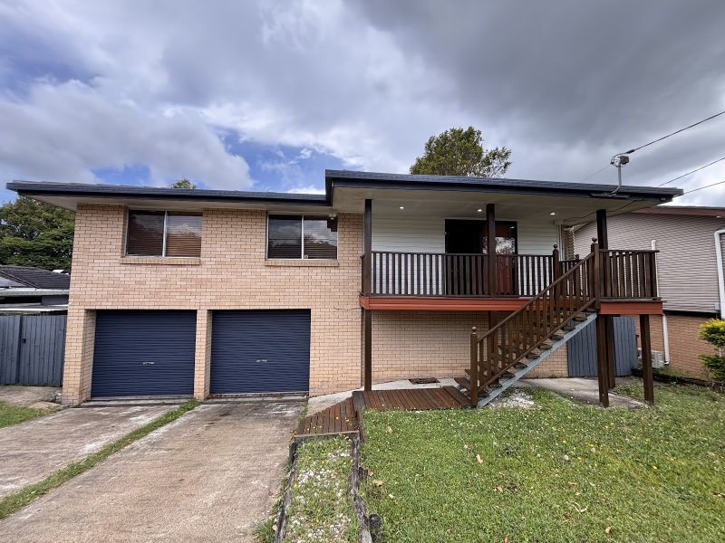 33 Brownie St, Jamboree Heights, QLD 4074