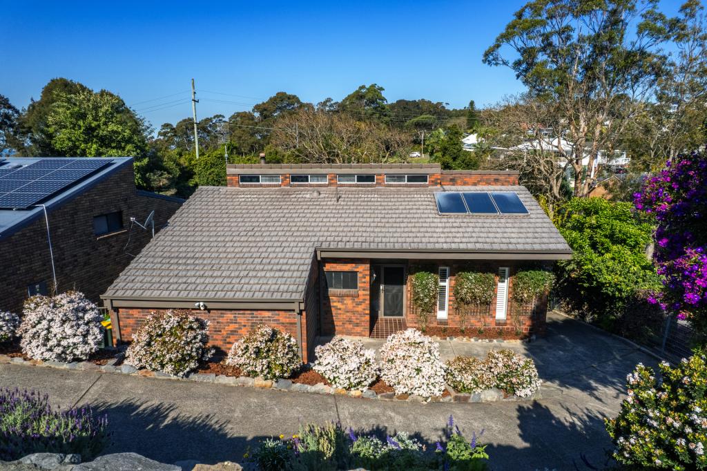 52 ELIZABETH ST, DUDLEY, NSW 2290