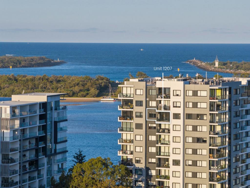 1207/372 Marine Pde, Labrador, QLD 4215