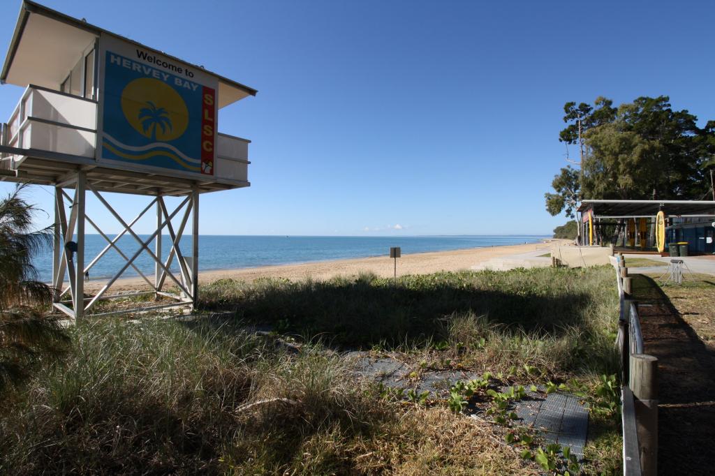 2/446 Esplanade, Torquay, QLD 4655