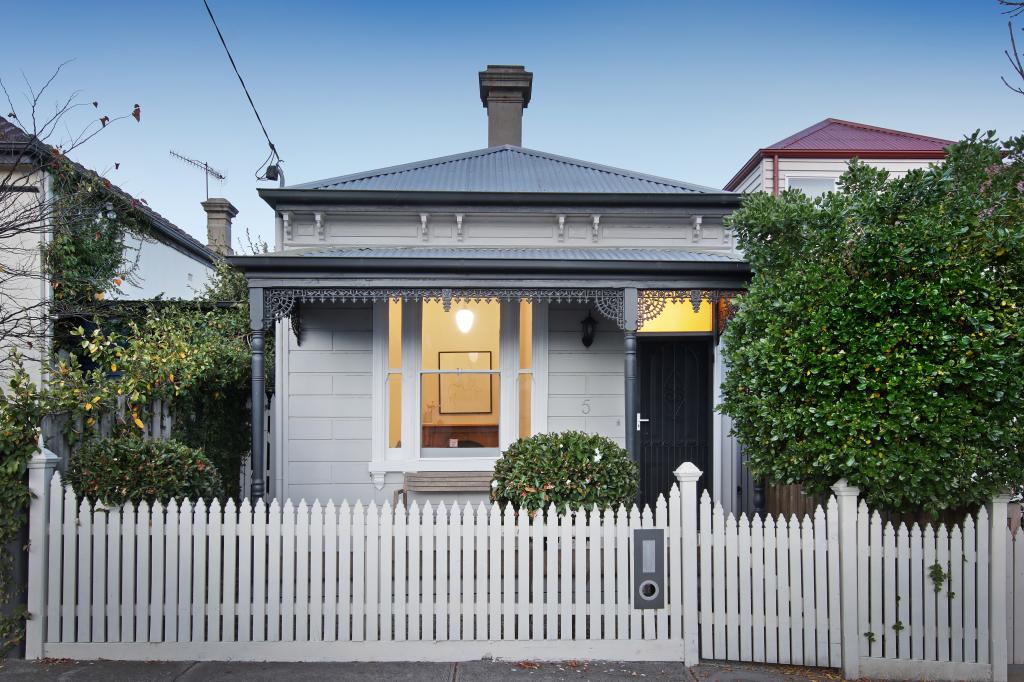 5 Salisbury Gr, Hawthorn, VIC 3122