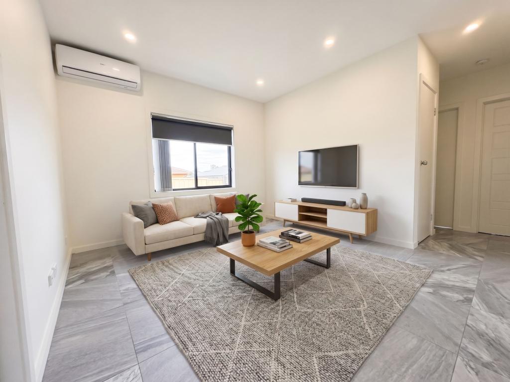 35A ASTWOOD ST, COLYTON, NSW 2760