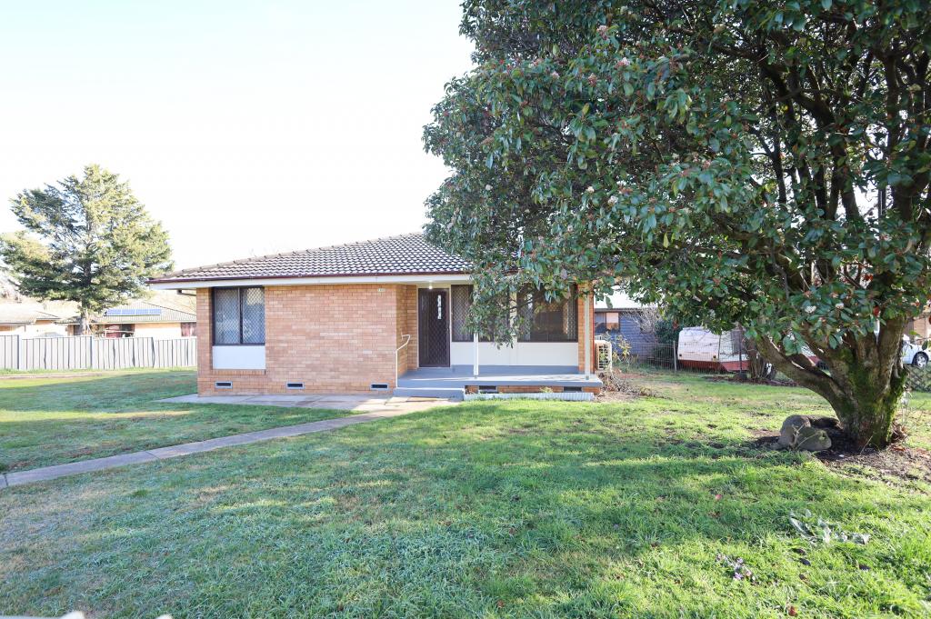 165 Spring St, Orange, NSW 2800