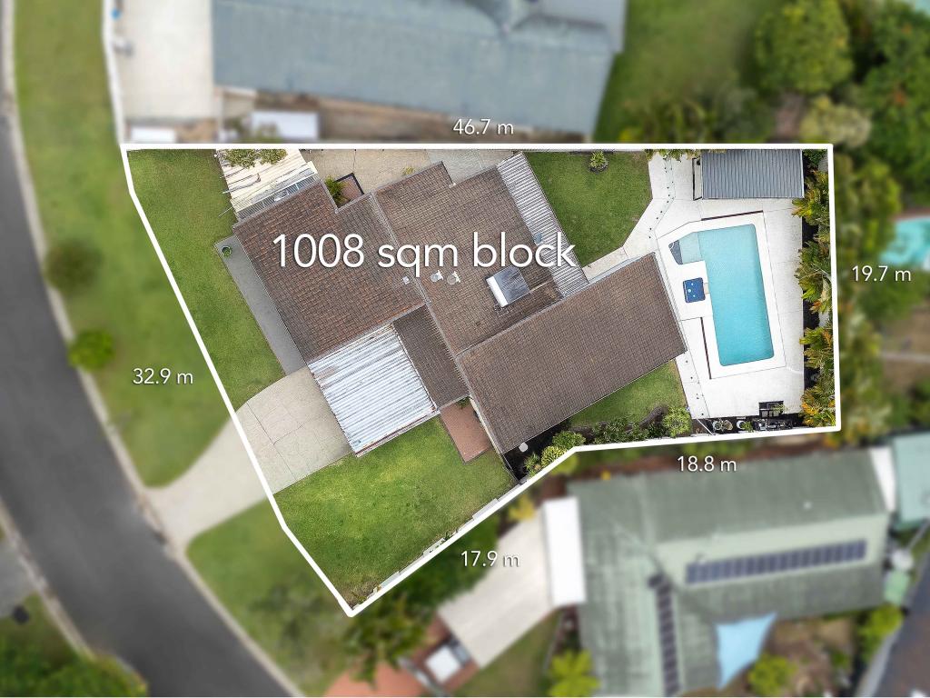 5 John Munro Ct, Carrara, QLD 4211