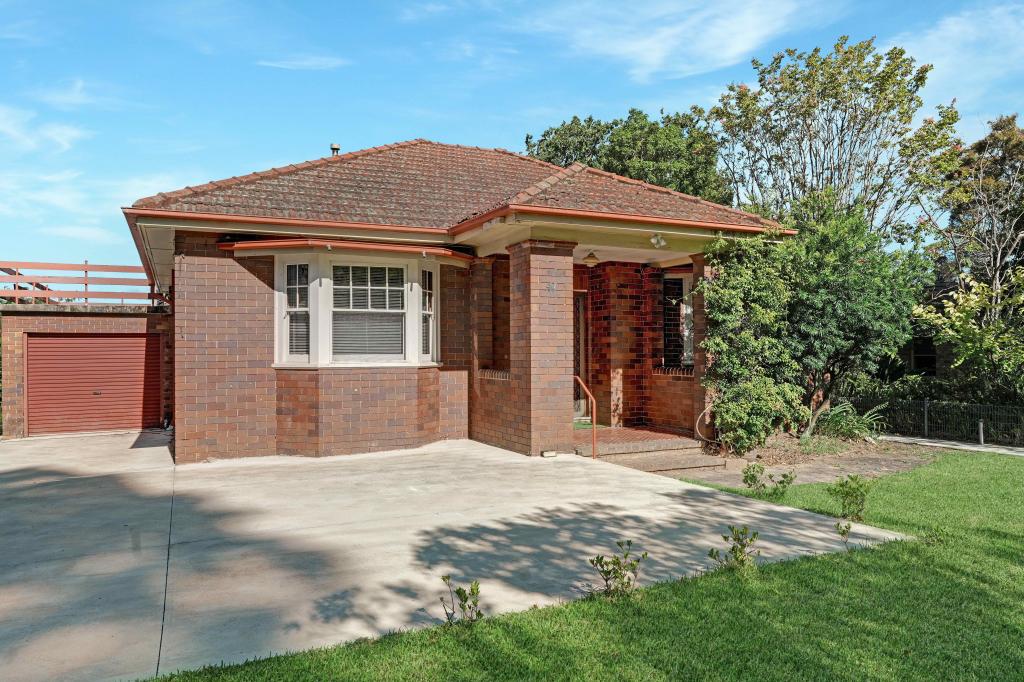 41 Mount Pleasant Ave, Normanhurst, NSW 2076