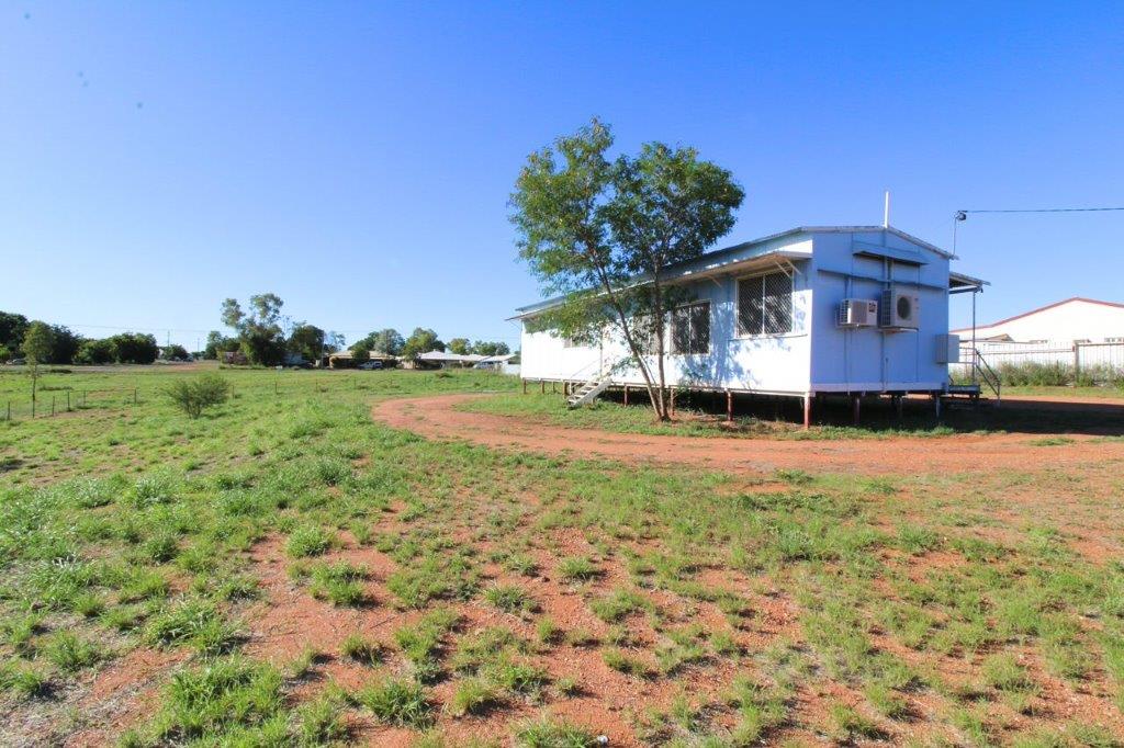 85 Scarr St, Cloncurry, QLD 4824