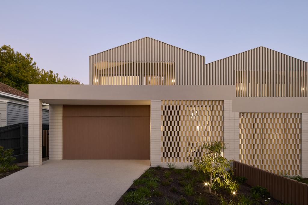 27 Pembroke St, Surrey Hills, VIC 3127