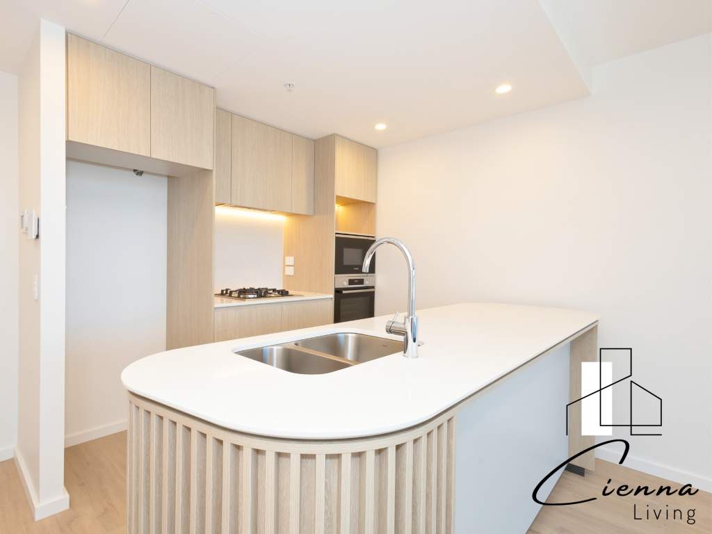 1708/180 Marine Pde, Labrador, QLD 4215