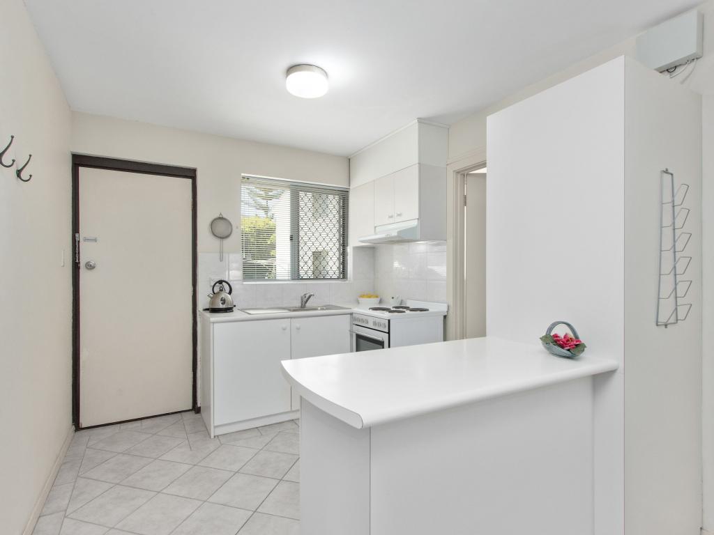 4/42 HAMPDEN ST, SOUTH PERTH, WA 6151