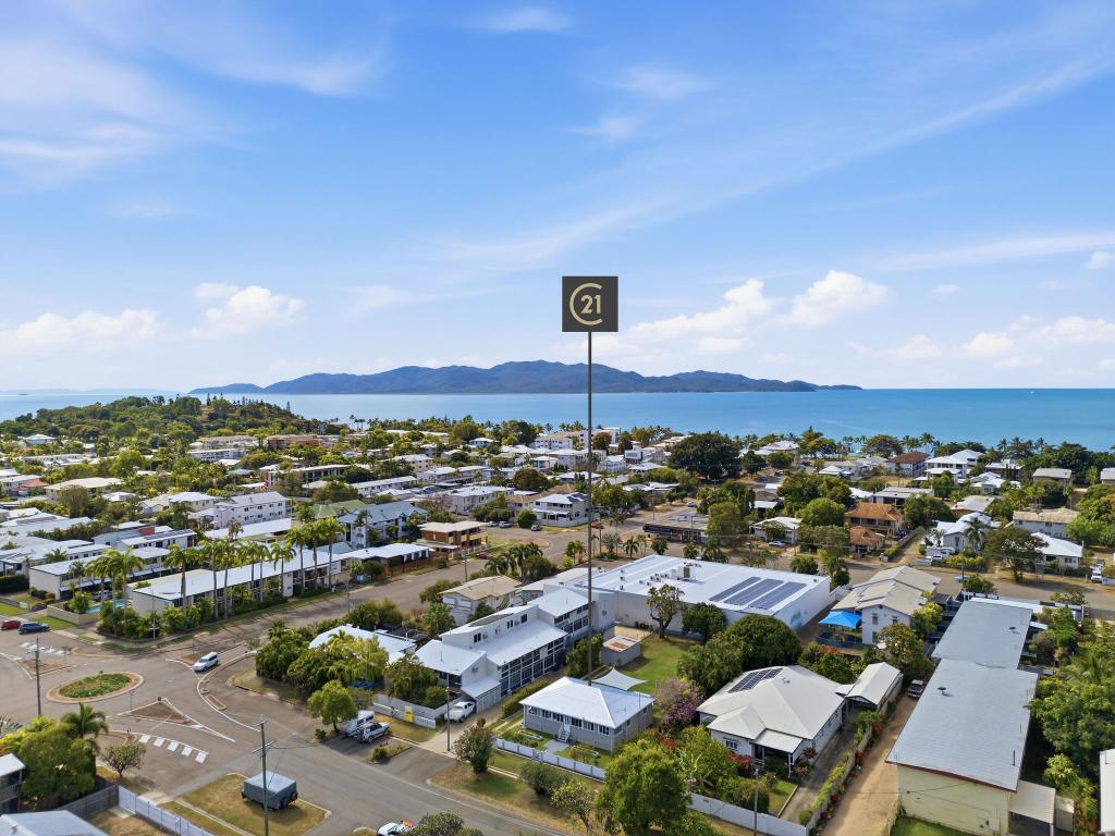 37 Cook St, North Ward, QLD 4810