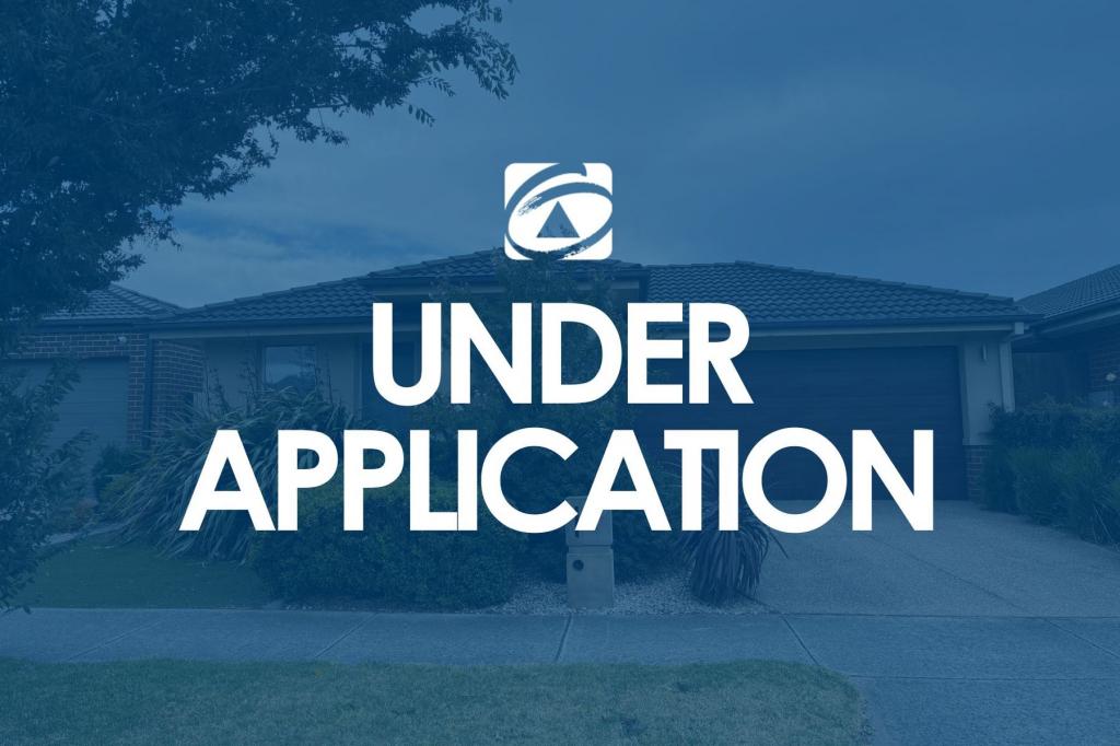 29 Springbrook Dr, Clyde North, VIC 3978